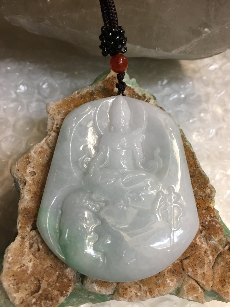 Natural Burma Green Jadeite Jade Buddha Pendant Necklace - Unique Gift Ideas !