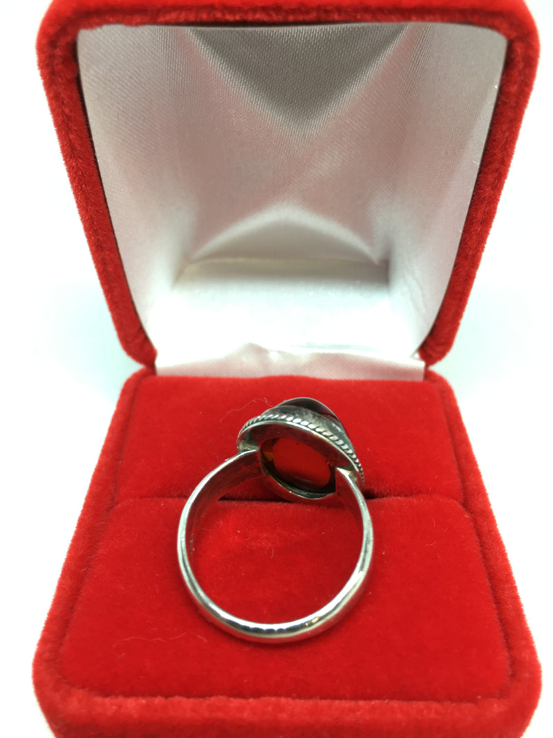 Stunning Amber Ring with 925 Sterling Silver